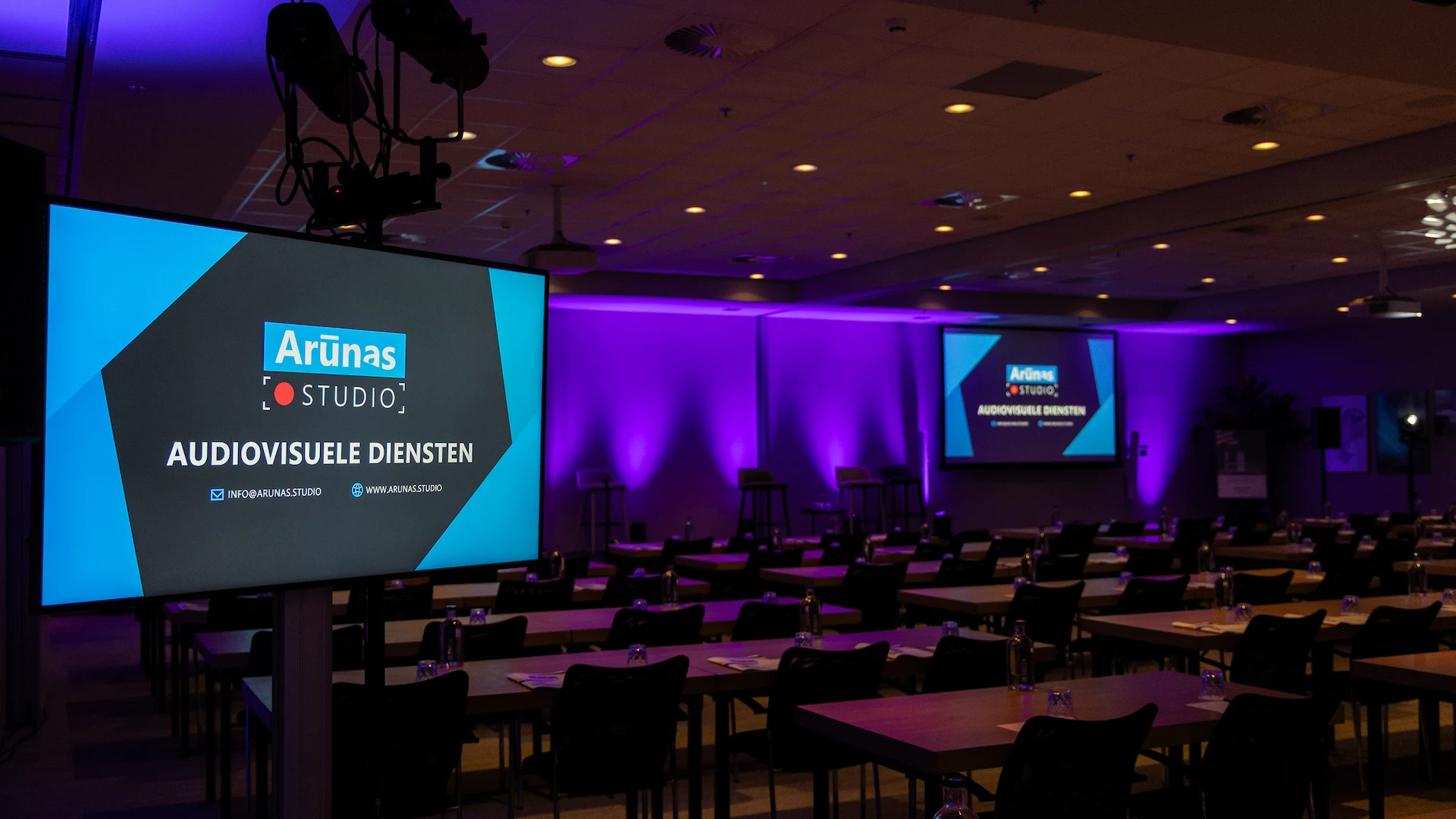 Licht, geluid en beeld tijdens het GLAD Forum congres